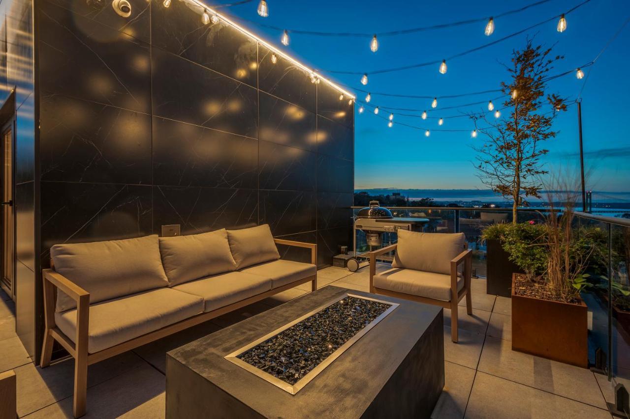 The Halifax Rooftop - Cozy Spa B&B Exterior photo