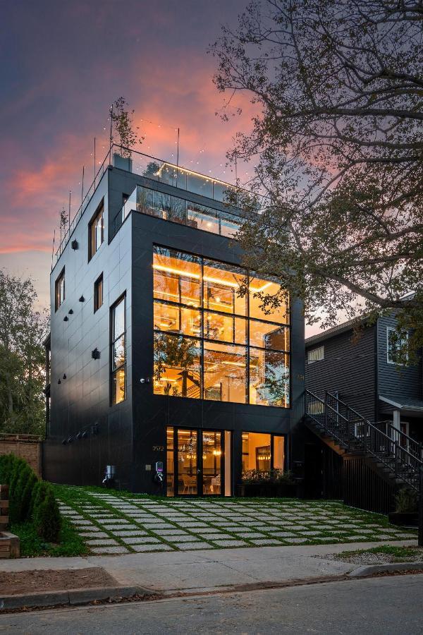 The Halifax Rooftop - Cozy Spa B&B Exterior photo